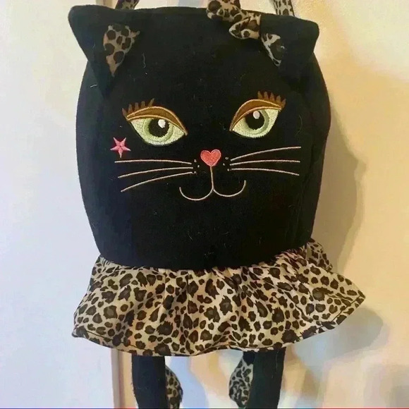 Cute kitty cat basket with meowing sound - Picture 1 of 5